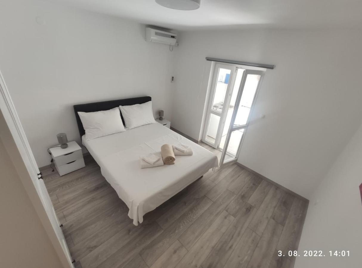 Aqua Apartments Omiš Eksteriør billede